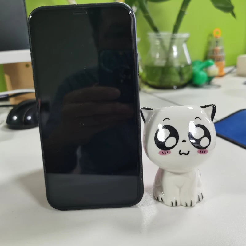 Kawaii Ceramic Cat Planter - Mini Desktop Plant Pot