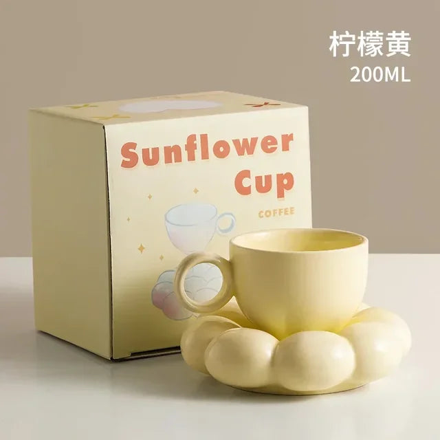 Sunflower Cup and Saucer Set - Tortuna